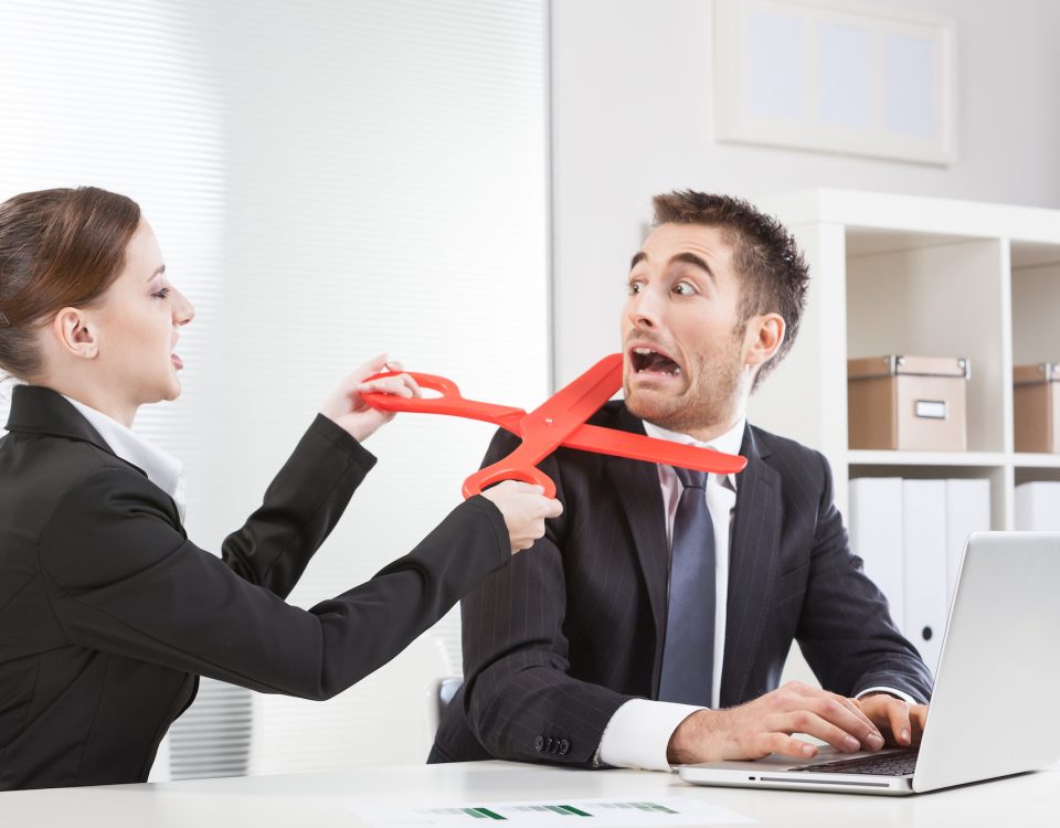 Cost-Cutting, Antje Bach, Kosten, Unternehmen, Ausgaben, Controlling